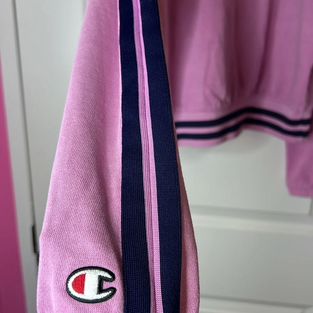 Champion stay stylish